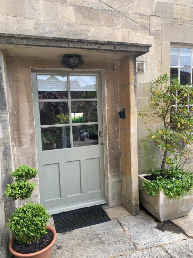 Wee Grange Lägenhet Bath Exteriör bild